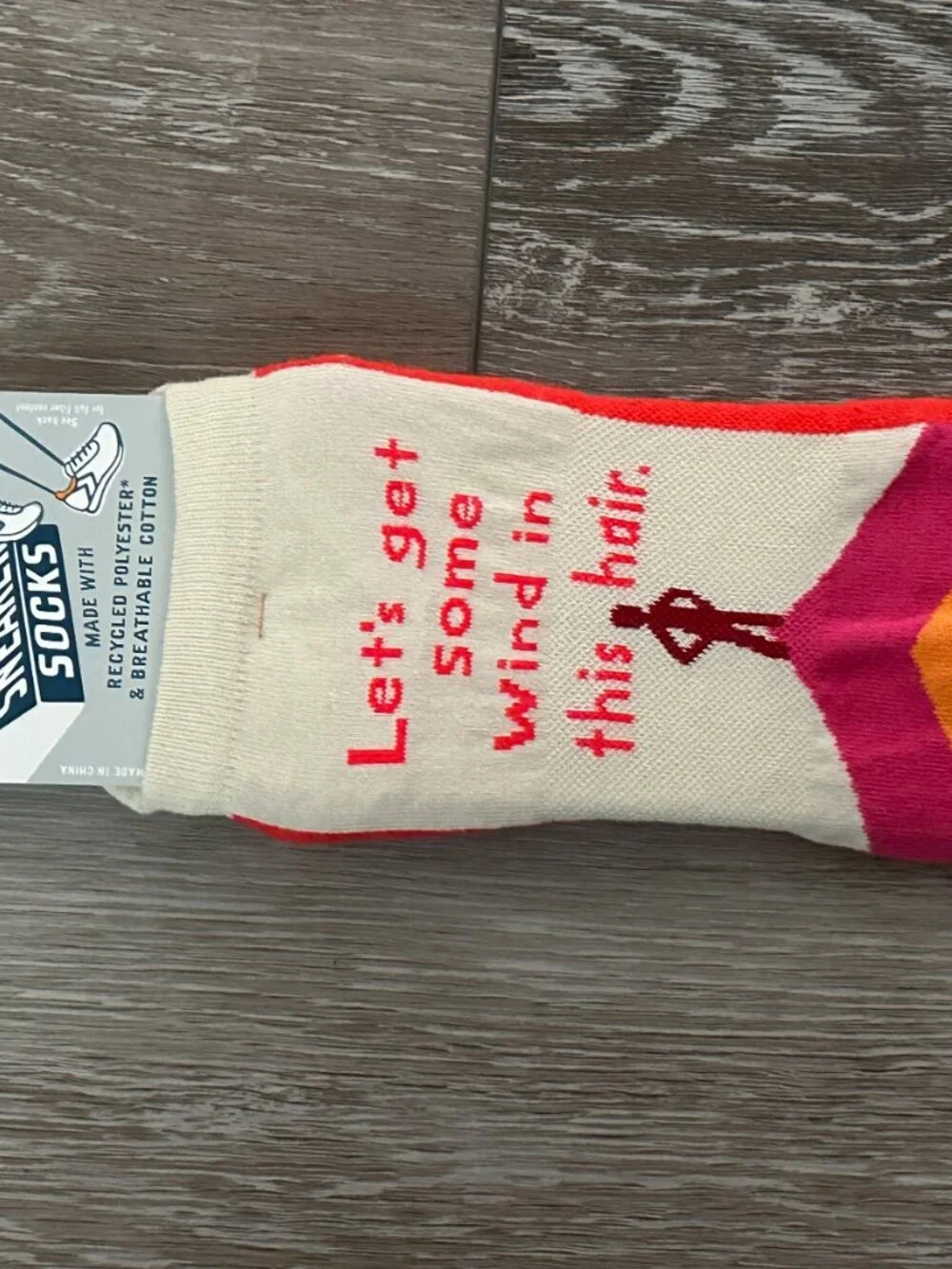 NWT Blue Q Sneaker Socks Sz L XL Fits W 9 - 13 M 8 - 12 Colorful & Fun